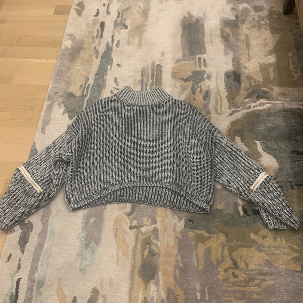 WISHFUL THINKING knit crop turtleneck sweater size Xs